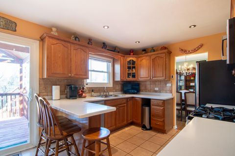 Tiny photo for Lombard, IL 60148 (MLS # 12571399)