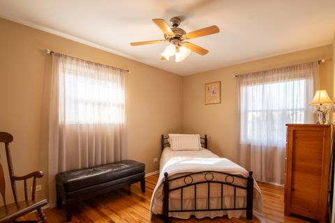 Tiny photo for Lombard, IL 60148 (MLS # 12571399)