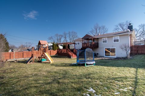 Tiny photo for Lombard, IL 60148 (MLS # 12571399)