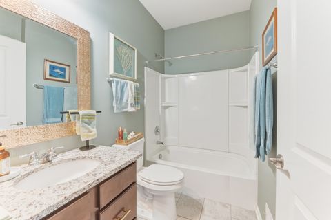 Tiny photo for 44 Pacific Avenue, Hawthorn Woods, IL 60047 (MLS # 12568064)