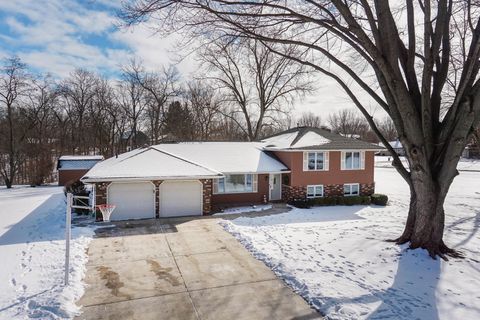 Photo of 1404 Downing Court, Tremont, IL 61568 (MLS # 12559082)