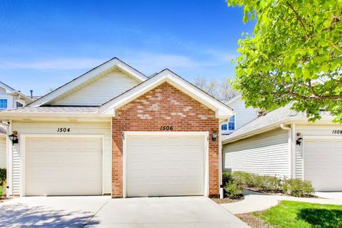 Tiny photo for 1506 GOLFVIEW Court, Glendale Heights, IL 60139 (MLS # 12629359)