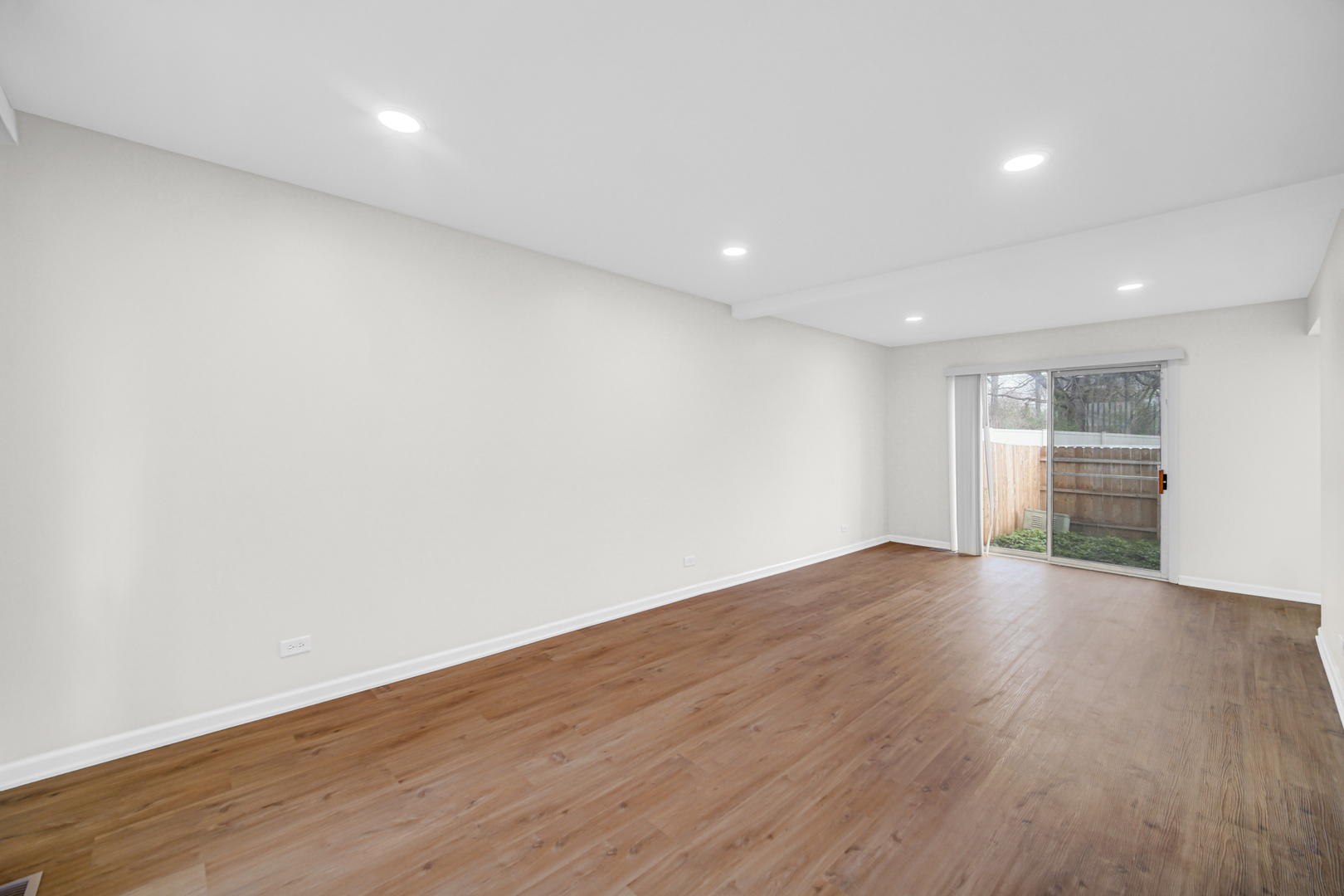 2022 Duxbury Court 2022