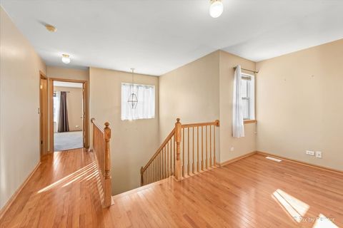 Tiny photo for 3006 Langston Circle, St. Charles, IL 60175 (MLS # 12483631)