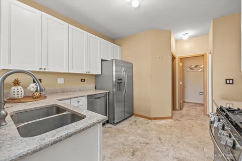 Tiny photo for 3006 Langston Circle, St. Charles, IL 60175 (MLS # 12483631)