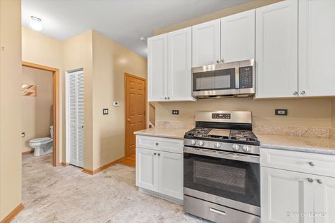 Tiny photo for 3006 Langston Circle, St. Charles, IL 60175 (MLS # 12483631)