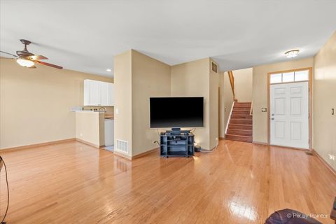 Tiny photo for 3006 Langston Circle, St. Charles, IL 60175 (MLS # 12483631)