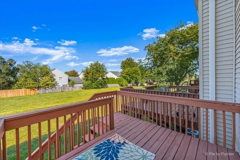 Tiny photo for 3006 Langston Circle, St. Charles, IL 60175 (MLS # 12483631)
