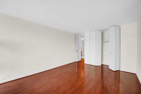 Tiny photo for 2605 S Indiana Avenue #402, Chicago, IL 60616 (MLS # 12579640)