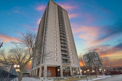 Tiny photo for 2605 S Indiana Avenue #402, Chicago, IL 60616 (MLS # 12579640)