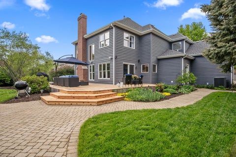 Tiny photo for 526 Ridgelawn Trail, Batavia, IL 60510 (MLS # 12634467)
