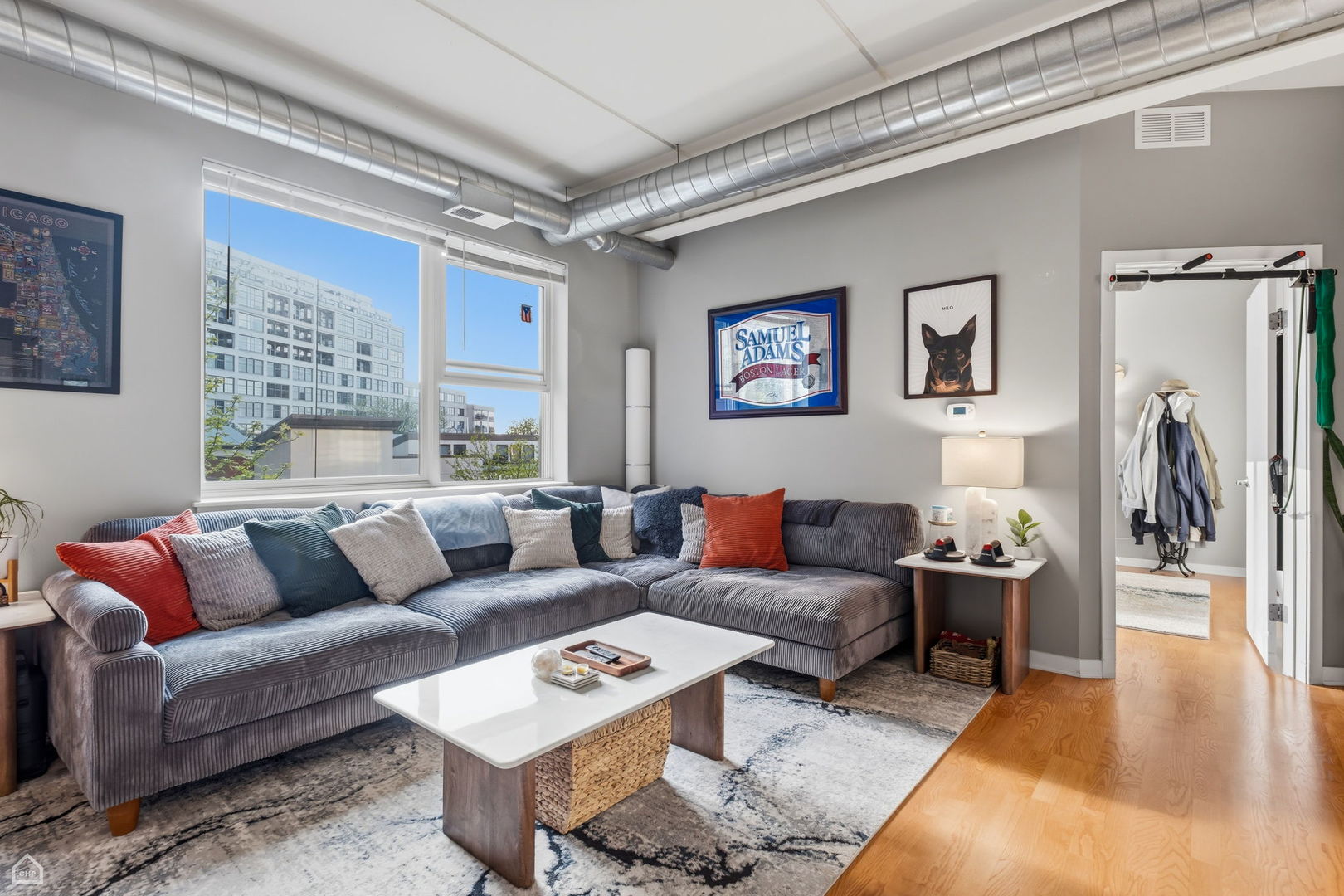 873 N Larrabee Street 409