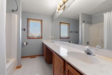 Tiny photo for 17915 Crooked Creek Court, Orland Park, IL 60467 (MLS # 12619610)