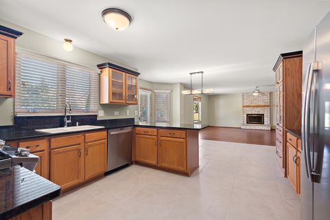 Tiny photo for 17915 Crooked Creek Court, Orland Park, IL 60467 (MLS # 12619610)