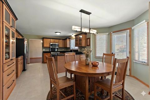 Tiny photo for 17915 Crooked Creek Court, Orland Park, IL 60467 (MLS # 12619610)