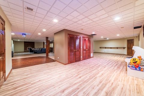 Tiny photo for 8607 Glenshire Street, Tinley Park, IL 60487 (MLS # 12481362)