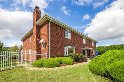 Tiny photo for 8607 Glenshire Street, Tinley Park, IL 60487 (MLS # 12481362)