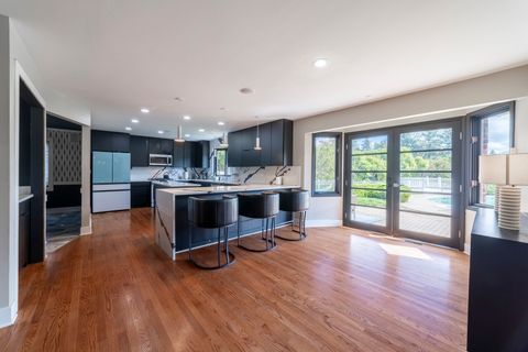 Tiny photo for 8607 Glenshire Street, Tinley Park, IL 60487 (MLS # 12481362)