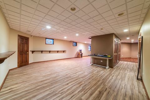 Tiny photo for 8607 Glenshire Street, Tinley Park, IL 60487 (MLS # 12481362)