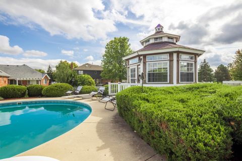 Tiny photo for 8607 Glenshire Street, Tinley Park, IL 60487 (MLS # 12481362)