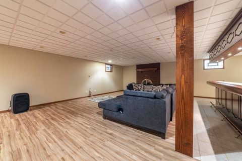 Tiny photo for 8607 Glenshire Street, Tinley Park, IL 60487 (MLS # 12481362)