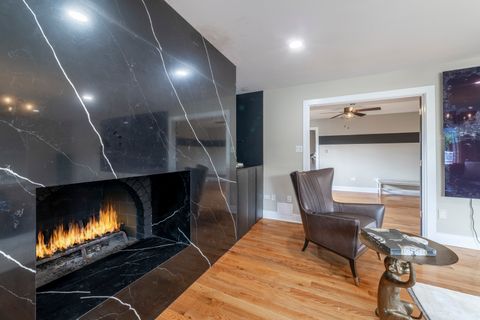 Tiny photo for 8607 Glenshire Street, Tinley Park, IL 60487 (MLS # 12481362)