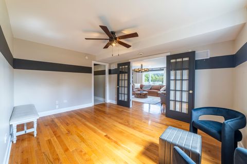 Tiny photo for 8607 Glenshire Street, Tinley Park, IL 60487 (MLS # 12481362)