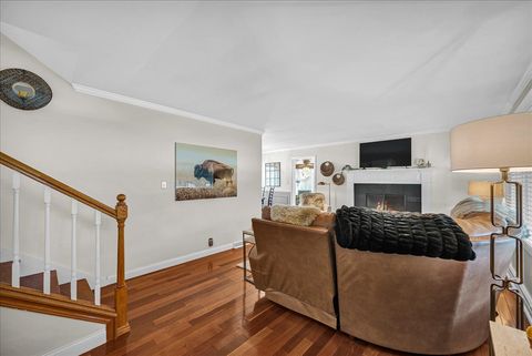 Tiny photo for 9 Ethell Parkway, Bloomington, IL 61701 (MLS # 12556503)