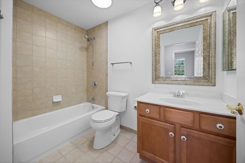 Tiny photo for 3400 Wellington Court #204, Rolling Meadows, IL 60008 (MLS # 12471350)