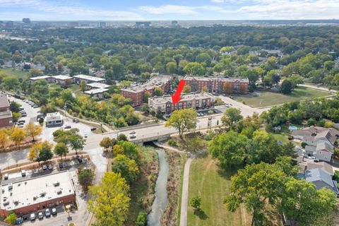 Tiny photo for 3400 Wellington Court #204, Rolling Meadows, IL 60008 (MLS # 12471350)