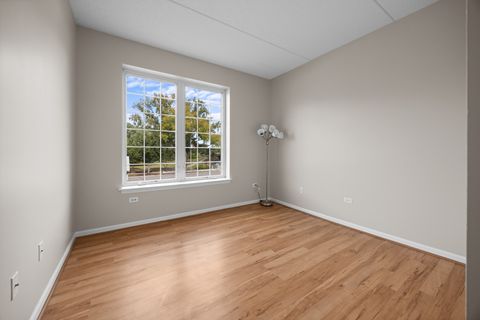 Tiny photo for 3400 Wellington Court #204, Rolling Meadows, IL 60008 (MLS # 12471350)