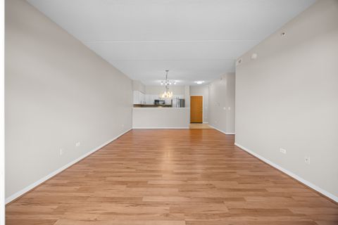 Tiny photo for 3400 Wellington Court #204, Rolling Meadows, IL 60008 (MLS # 12471350)