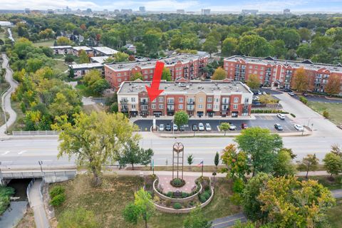 Tiny photo for 3400 Wellington Court #204, Rolling Meadows, IL 60008 (MLS # 12471350)