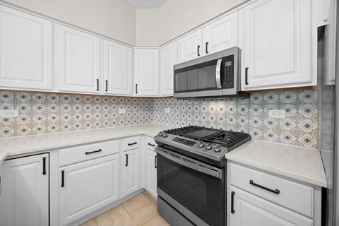 Tiny photo for 3400 Wellington Court #204, Rolling Meadows, IL 60008 (MLS # 12471350)