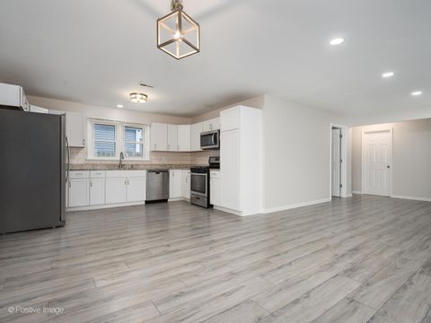 Tiny photo for 9359 Ridgeland Avenue, Oak Lawn, IL 60453 (MLS # 12609750)