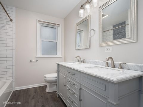 Tiny photo for 9359 Ridgeland Avenue, Oak Lawn, IL 60453 (MLS # 12609750)