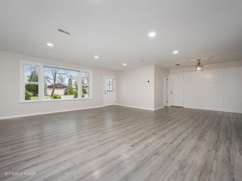 Tiny photo for 9359 Ridgeland Avenue, Oak Lawn, IL 60453 (MLS # 12609750)