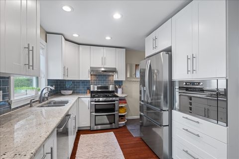 Tiny photo for 970 Windsor Road, Highland Park, IL 60035 (MLS # 12617664)