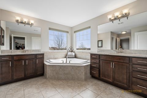 Tiny photo for 23752 N Sanctuary Club Drive, Kildeer, IL 60047 (MLS # 12607882)