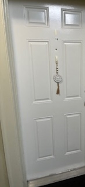 6926 S Paxton Avenue 1N