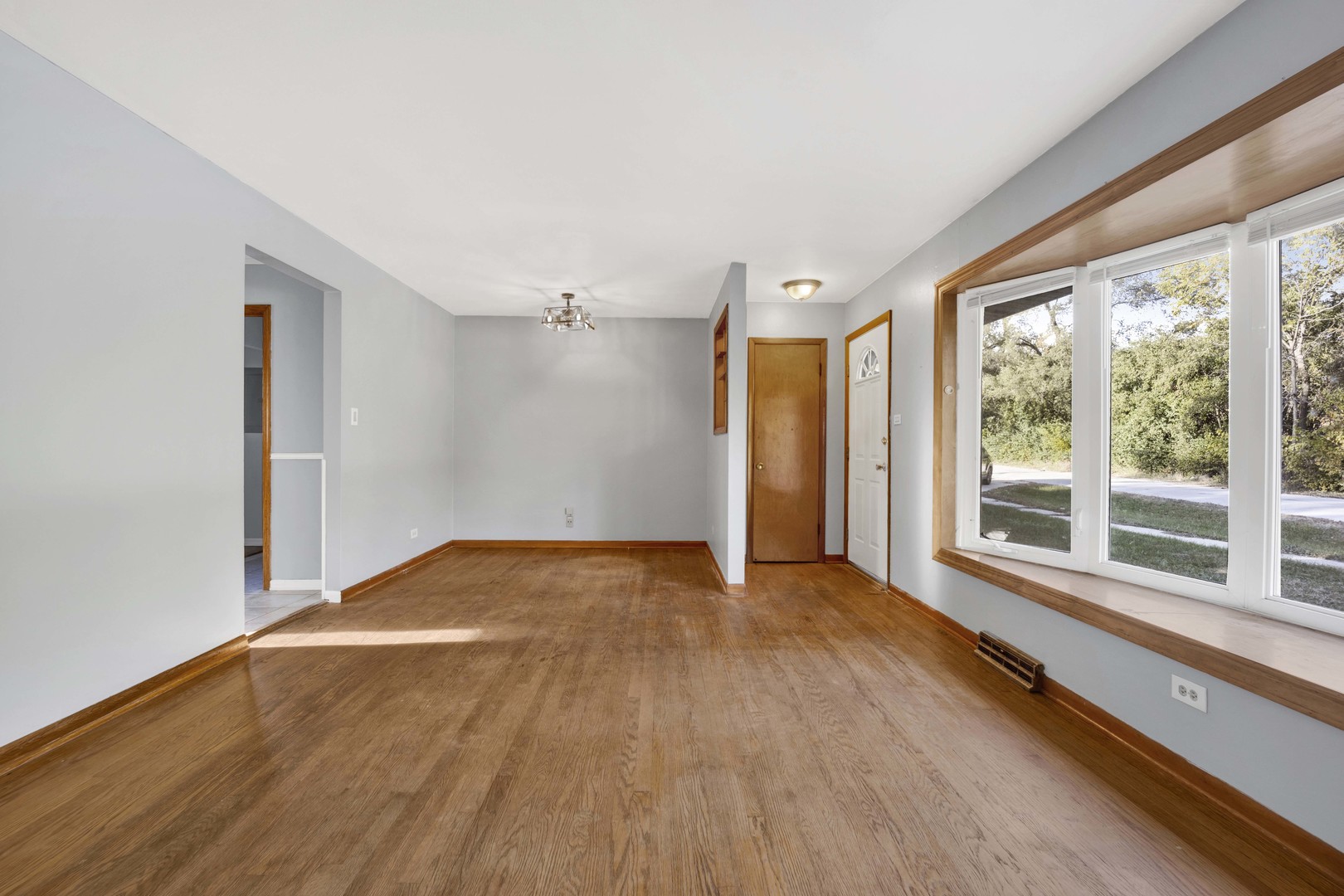 11257 S Pacific Drive