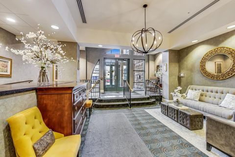 Tiny photo for 44 N VAIL Avenue #505, Arlington Heights, IL 60005 (MLS # 12621641)