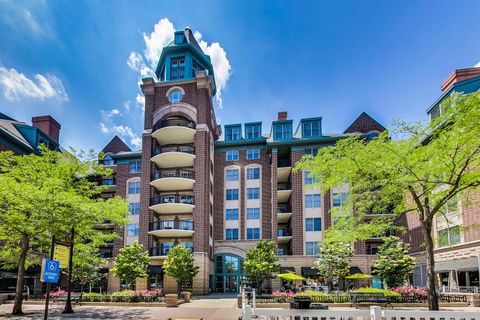 Photo of 44 N VAIL Avenue #505, Arlington Heights, IL 60005 (MLS # 12621641)