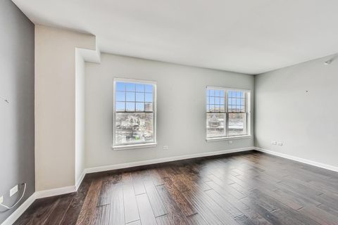 Tiny photo for 44 N VAIL Avenue #505, Arlington Heights, IL 60005 (MLS # 12621641)