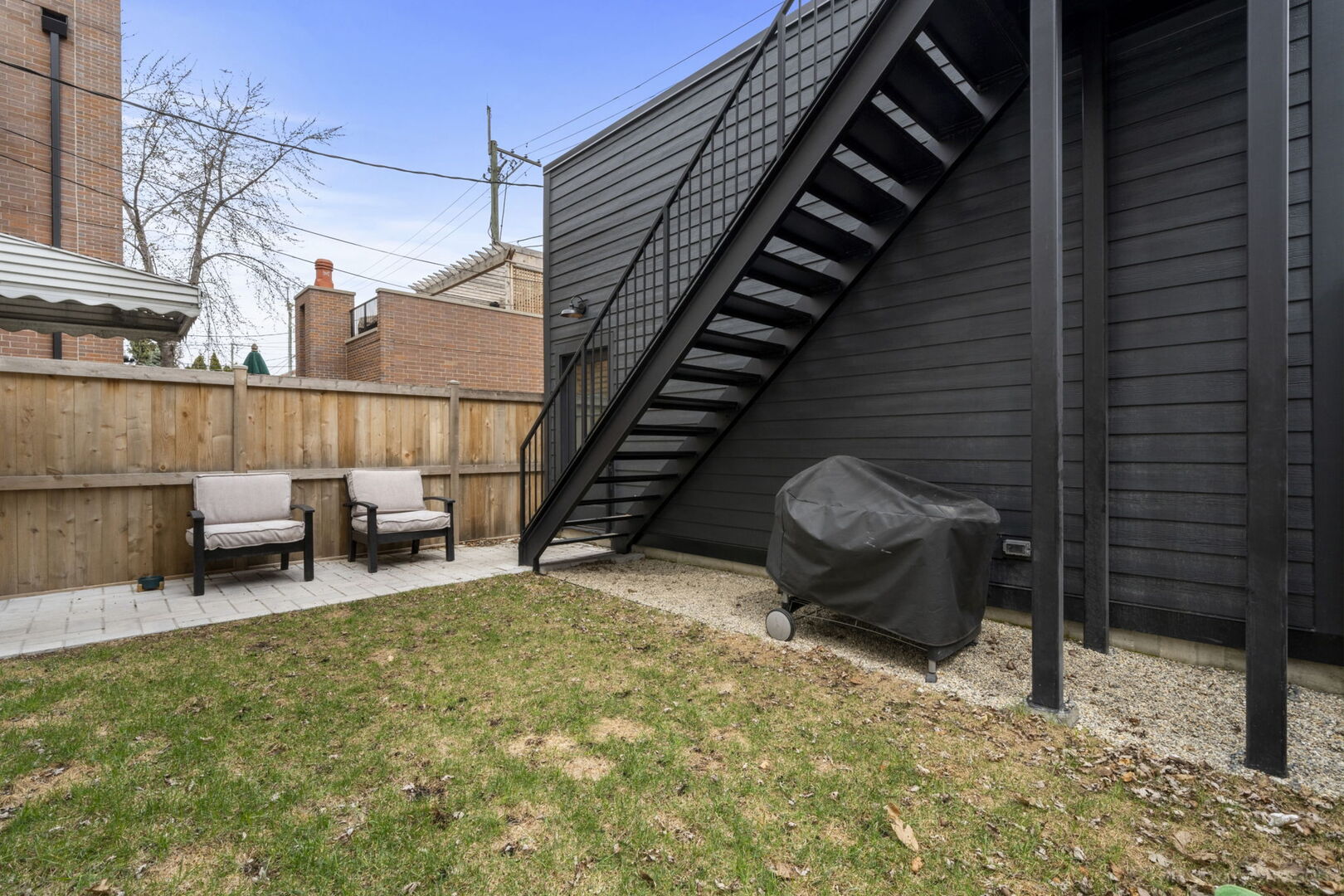 3615 N Janssen Avenue