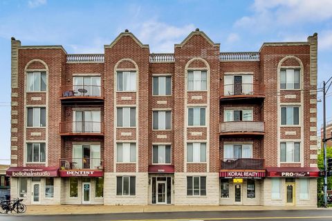 5250 N Lincoln Avenue 3C Chicago IL 60625