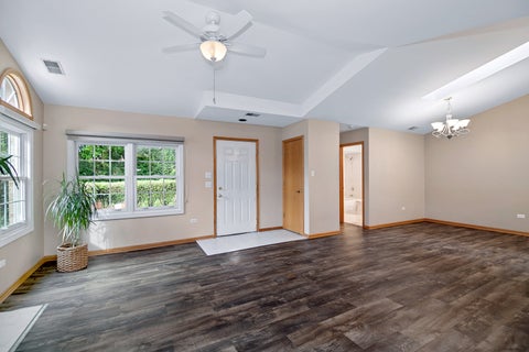 Tiny photo for 703 Feldner Court #703, Palos Heights, IL 60463 (MLS # 12776383)
