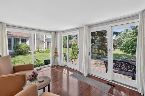 Tiny photo for 87 Whittington Course, St. Charles, IL 60174 (MLS # 12696105)