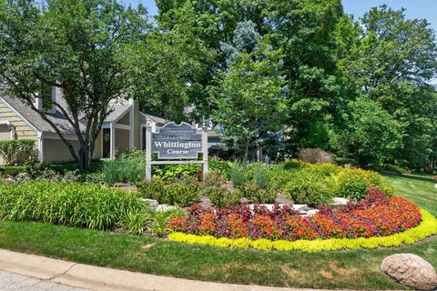 Tiny photo for 87 Whittington Course, St. Charles, IL 60174 (MLS # 12696105)