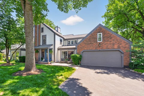 Tiny photo for 87 Whittington Course, St. Charles, IL 60174 (MLS # 12696105)